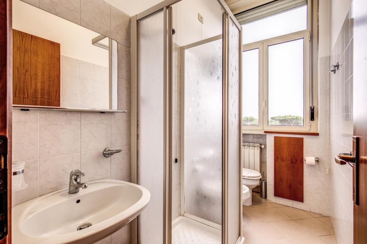 Domus Urbis Hotel Рим Екстериор снимка
