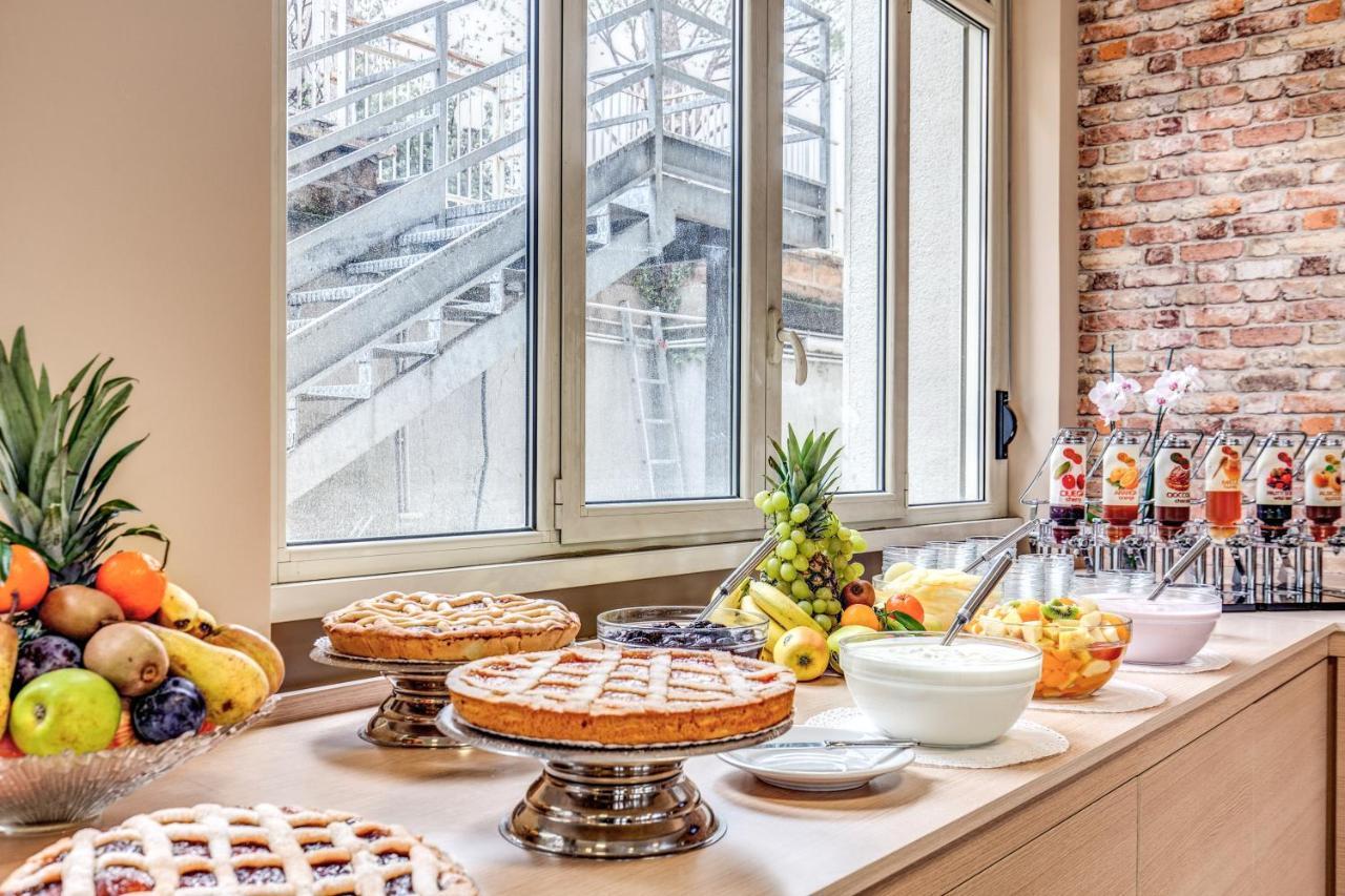 Domus Urbis Hotel Рим Екстериор снимка